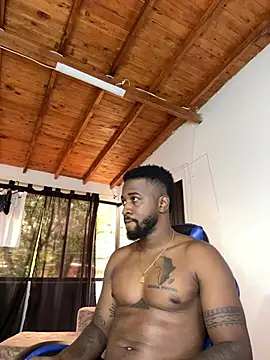 Drake_Nassir4のウェブカメラショー