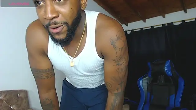 Drake_Nassir4 Show in webcam