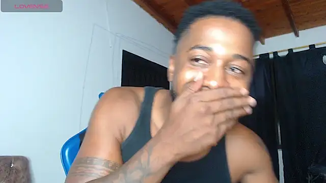 Drake_Nassir4 Chat XXX in diretta