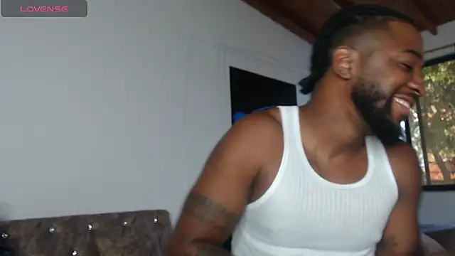 Chat +18 de Drake_Nassir4 ao vivo