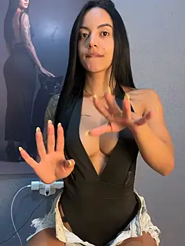 Show de Elamesmamorena na webcam
