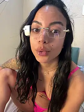 Elamesmamorena's Live XXX Chat