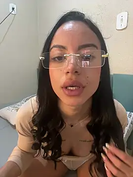צ'אט XXX בשידור חי של Morenaviip