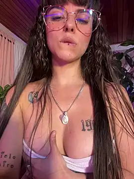 VioletaSubmissive's Live XXX Chat