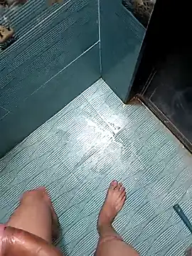 FloweredShallow Show in webcam