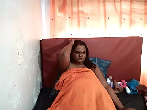 צ'אט XXX בשידור חי של Indian_sunshine