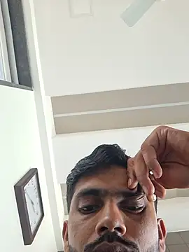 Show modela sexy_marathi_mulaga na web-kameri