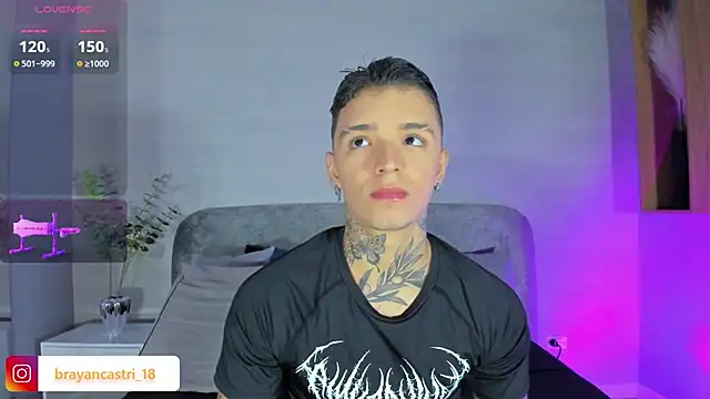 Ian_Castillo_ Webcam-Show