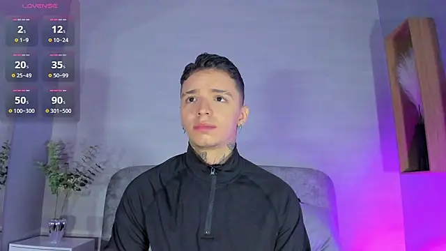 Ian_Castillo_'s Webcam Show