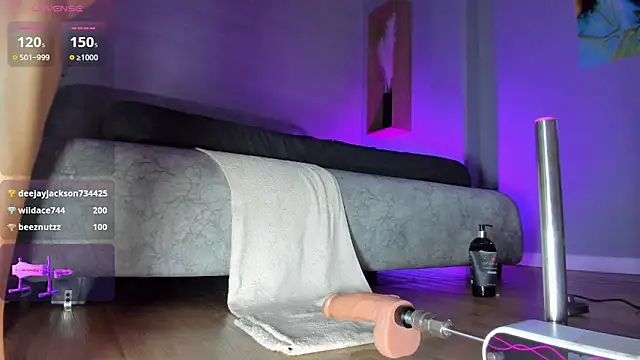 Ian_Castillo_ Webcam Show