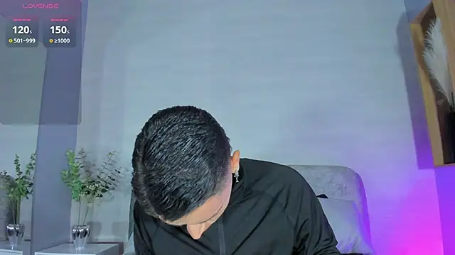 Ian_Castillo_'s Webcam Show