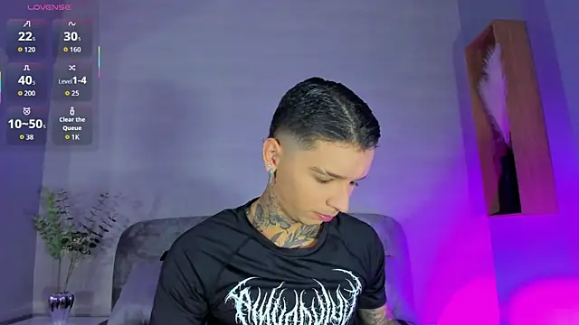 Ian_Castillo_'s Webcam Show