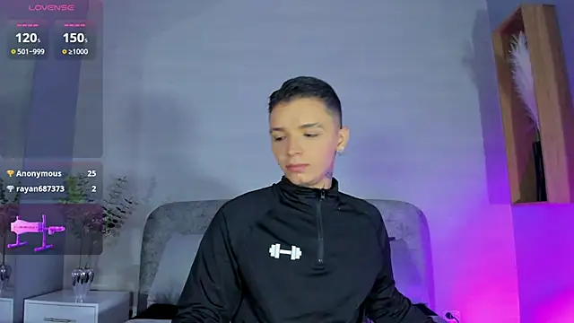 Ian_Castillo_ Webcam Show