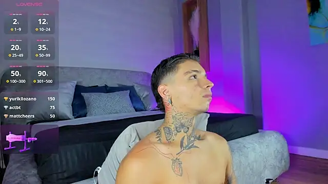 Ian_Castillo_'s Webcam Show