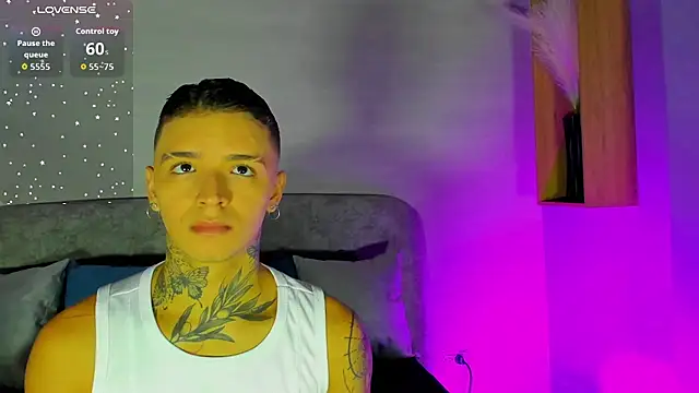 Ian_Castillo_ Adlı Modelin Web Kamerası Şovu