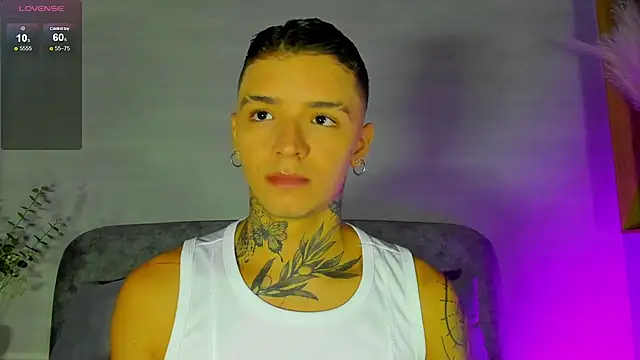 Ian_Castillo_ Webcam Show