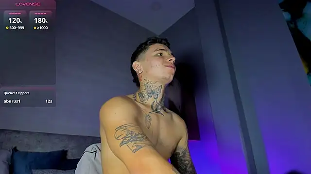 Ian_Castillo_'s Webcam Show