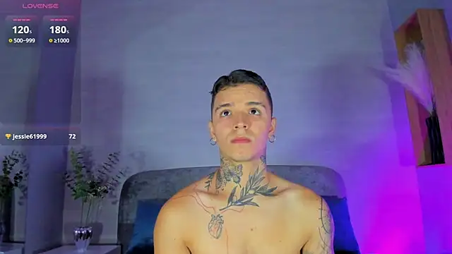 Ian_Castillo_'s Webcam Show