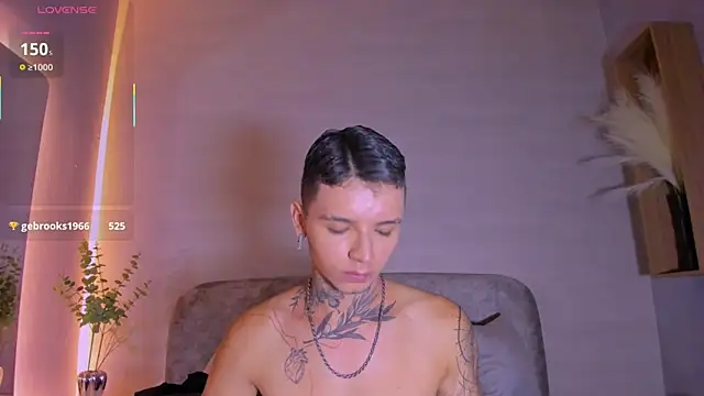 Ian_Castillo_ Webcamshow