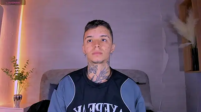 Ian_Castillo_: вебкам-шоу