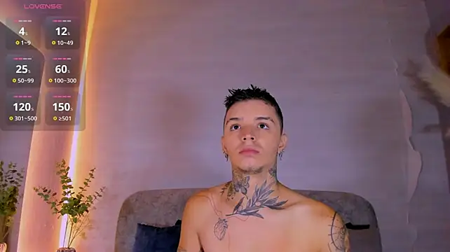 Ian_Castillo_のウェブカメラショー