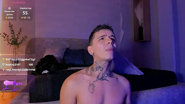 Ian_Castillo_のウェブカメラショー