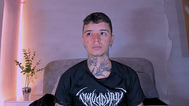 Ian_Castillo_ webcam show
