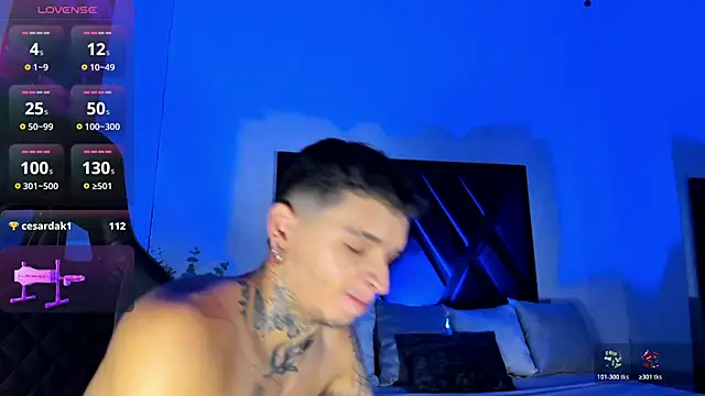 הופעת וובקאם של Ian_Castillo_