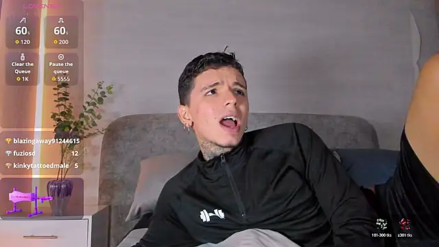 Ian_Castillo_ Adlı Modelin Web Kamerası Şovu