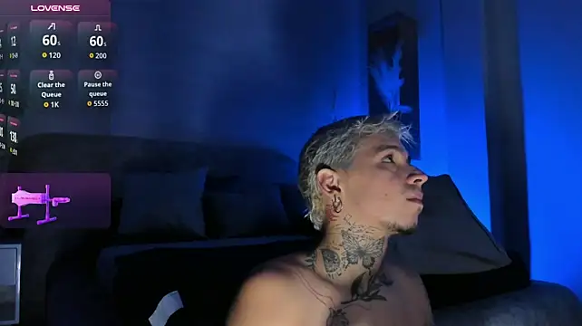 Ian_Castillo_ Webcam-Show