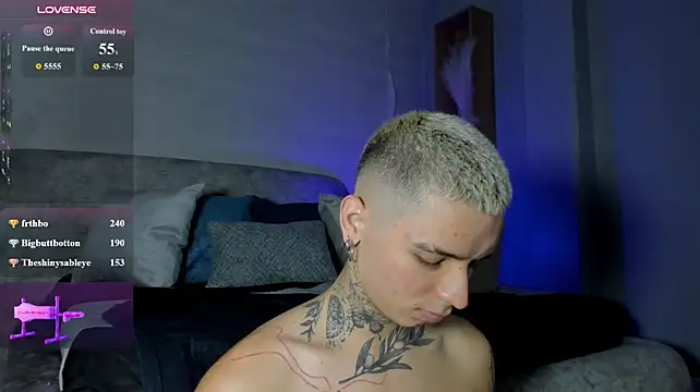 Ian_Castillo_ Pertunjukan Webcam