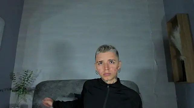 Ian_Castillo_'s Webcam Show