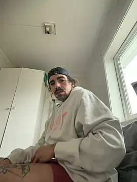 wolfwhite95 webkamerás műsora