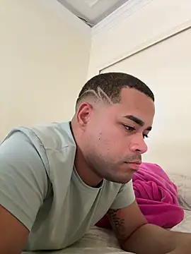 darlinb865 Show in webcam