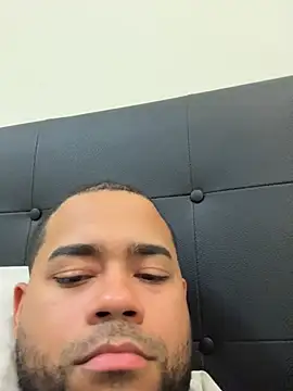 darlinb865's Webcam Show