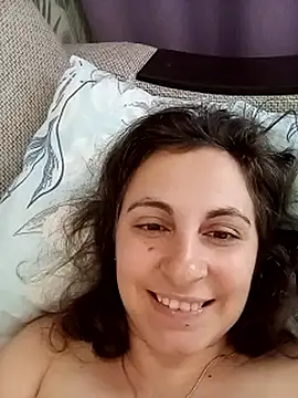 ShelaDiass Chat XXX in diretta
