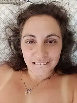 ShelaDiass Adlı Modelin Canlı XXX Sohbeti