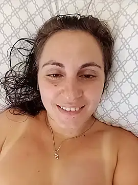 צ'אט XXX בשידור חי של ShelaDiass