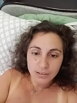 Chat +18 de ShelaDiass ao vivo
