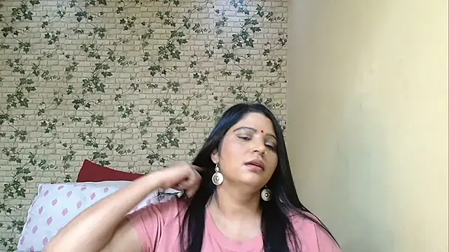 XIndianintimacy – Naživo XXX chat