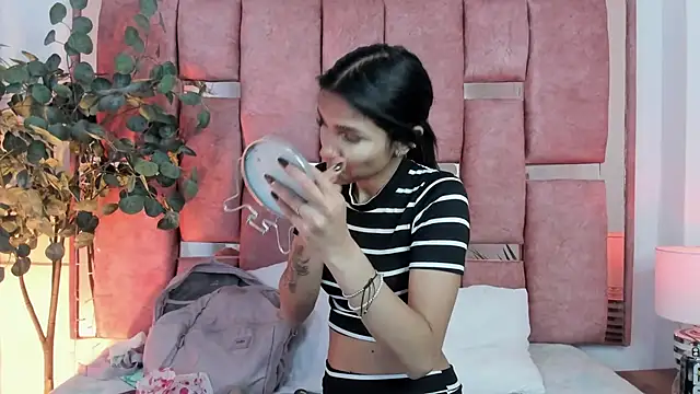 Chat XXX Live sophie_pariss