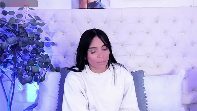 צ'אט XXX בשידור חי של sophie_pariss