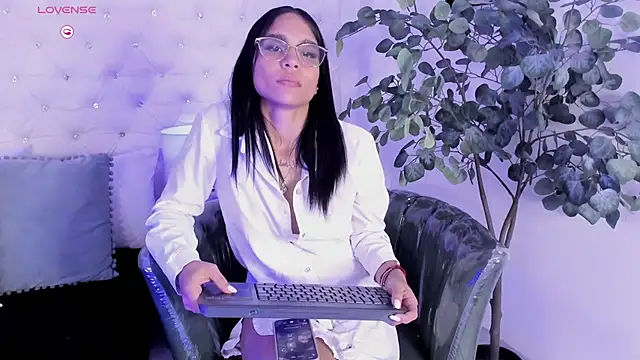 Živý XXX chat sophie_pariss