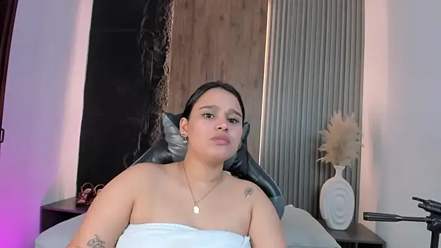 lia_sexx19's Live XXX Chat