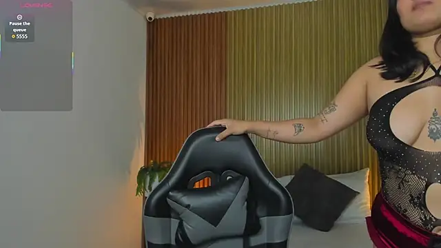 lia_sexx19 élő XXX-chatje