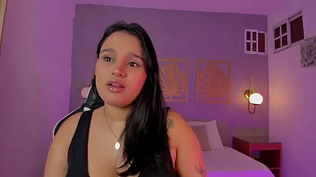 lia_sexx19 élő XXX-chatje