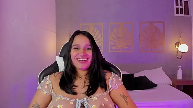 Chat +18 de lia_sexx19 ao vivo