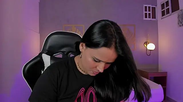 lia_sexx19's Live XXX Chat
