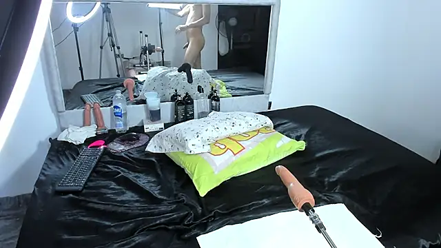Benjamin_Buster Webcam show