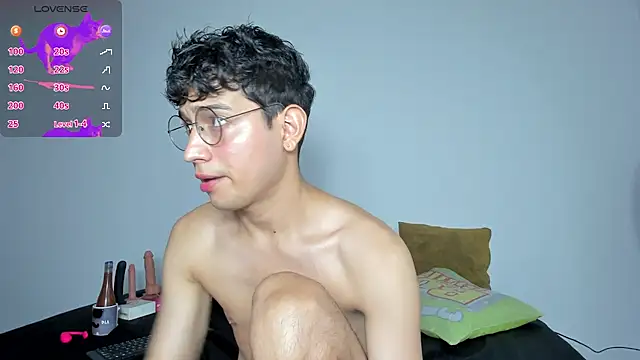 عرض كام Benjamin_Buster